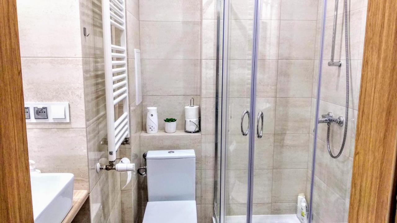 Studio Lux Gaj By Apartamenty Na Dni Wrocław Exteriör bild